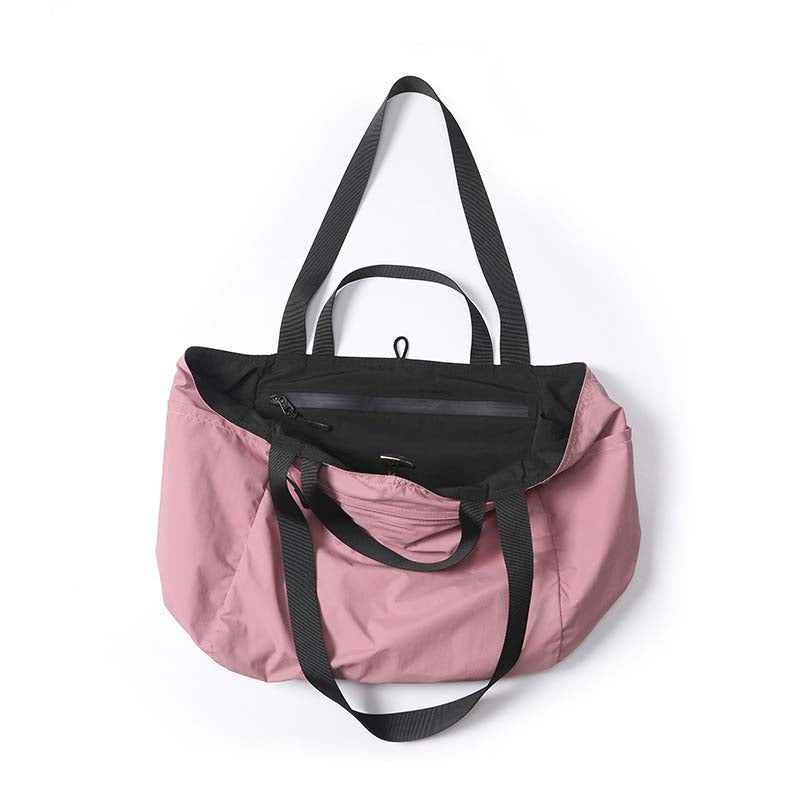 Fashion Travel Bag For Men and Women Light and Large Capacity
