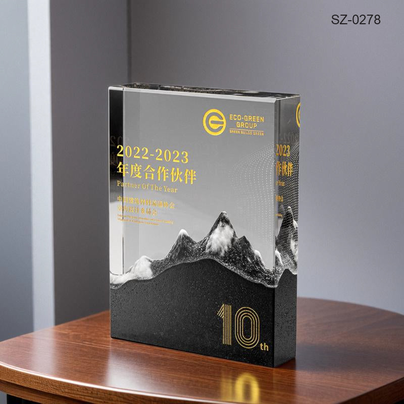 Crystal Trophy Awards Custom Design Corporate Gifts