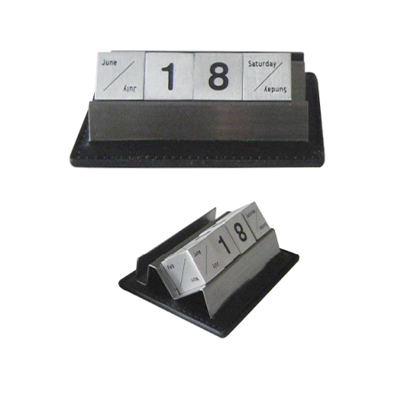 Metal Cube Desk Calendar