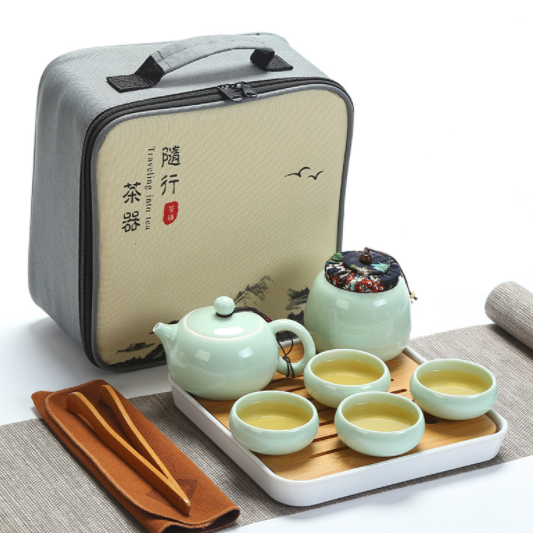 Ceramic Teapot Set with pouch